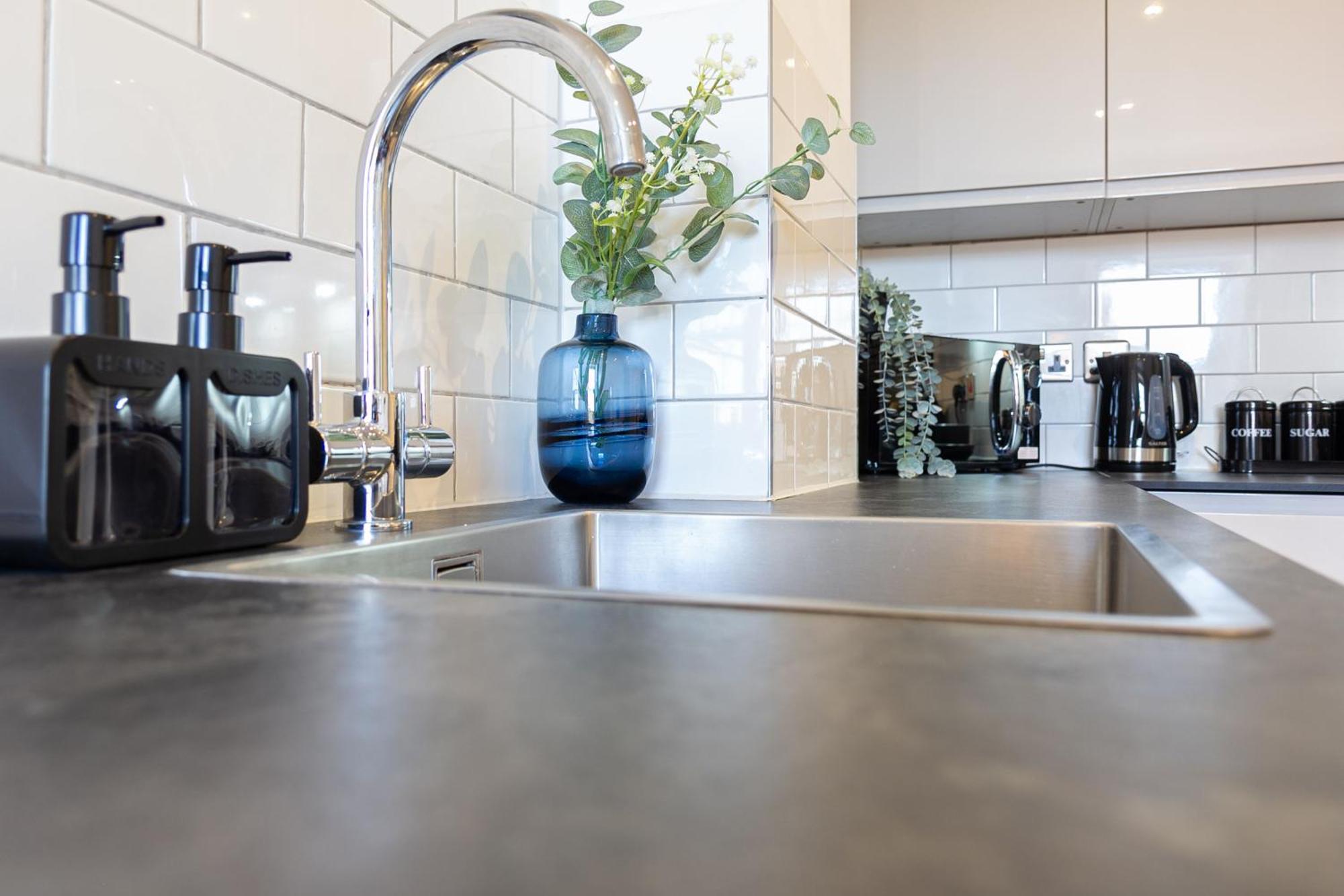 Cosy Central 2 Bedroom - Near Brighton Beach & Shops! Екстер'єр фото